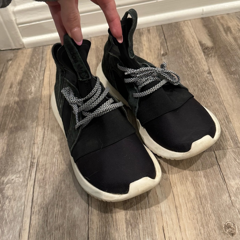 Adidas black sneakers